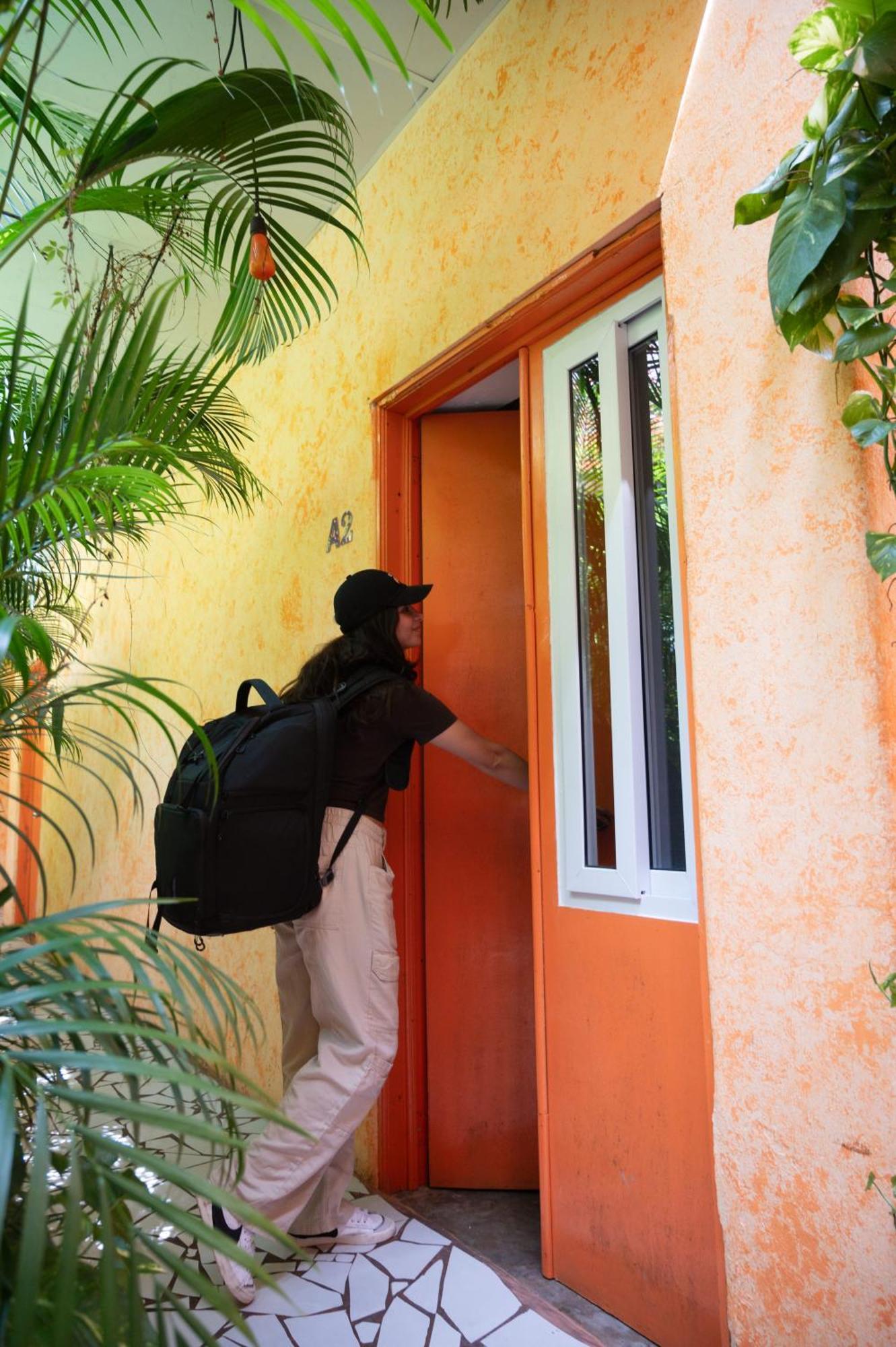 Macarena Hostel Flores Bagian luar foto